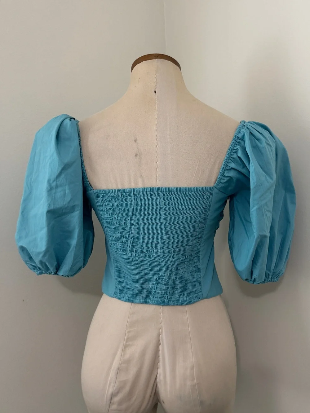Abercrombie & Fitch Small LOT of‎ Two Cropped Puff Sleeve Peasant Tops